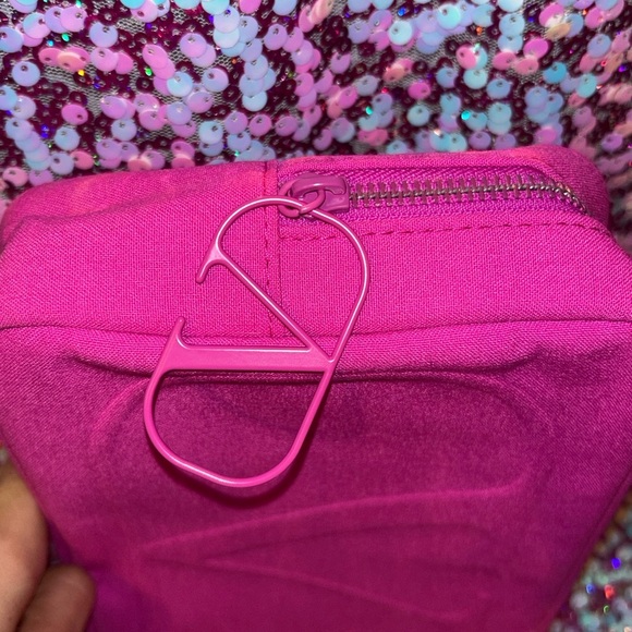 Pink Valentino Garavani Clutch - Picture 6 of 12